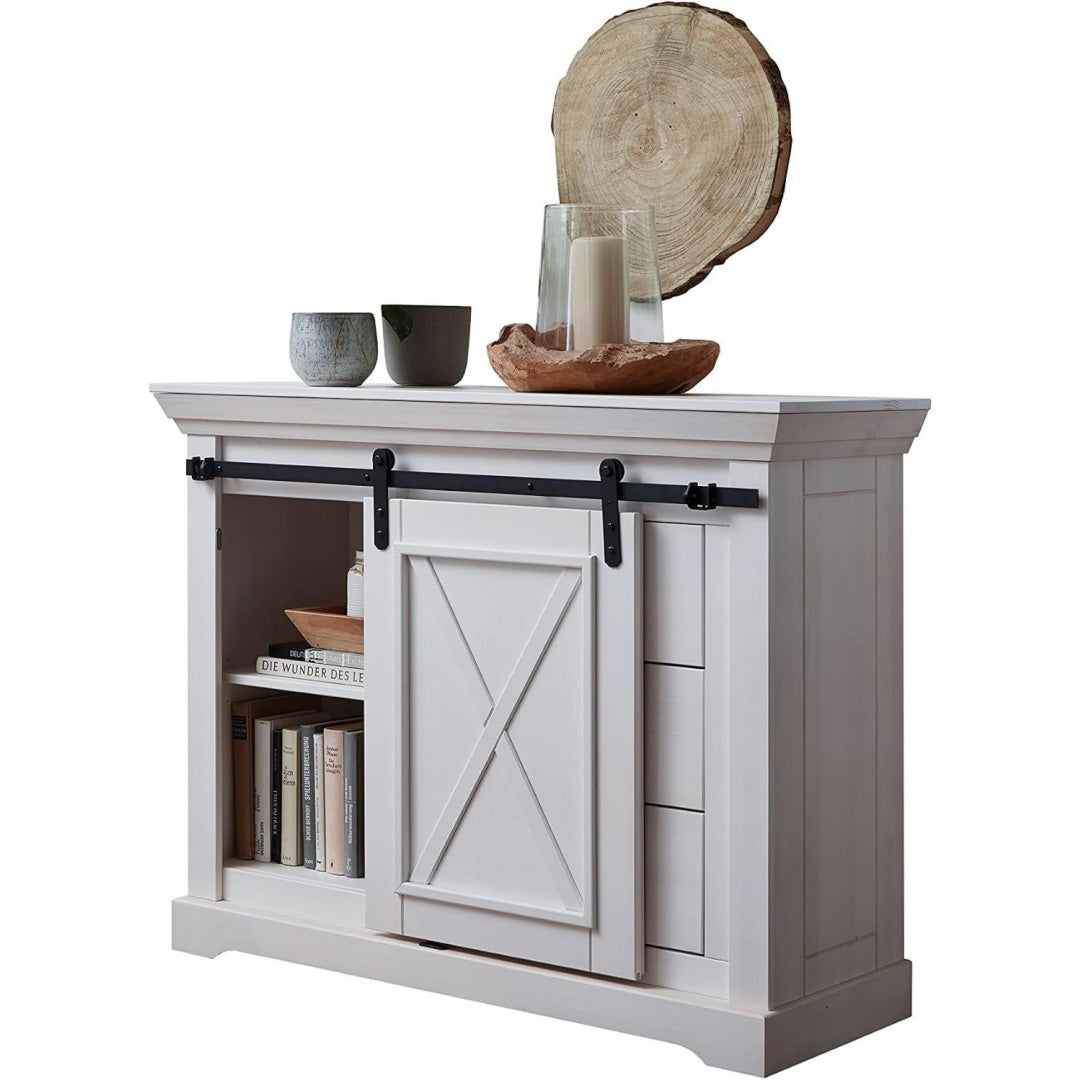 Sideboard verbindet Schiebetueren und grifflose Fronten sr7320076
