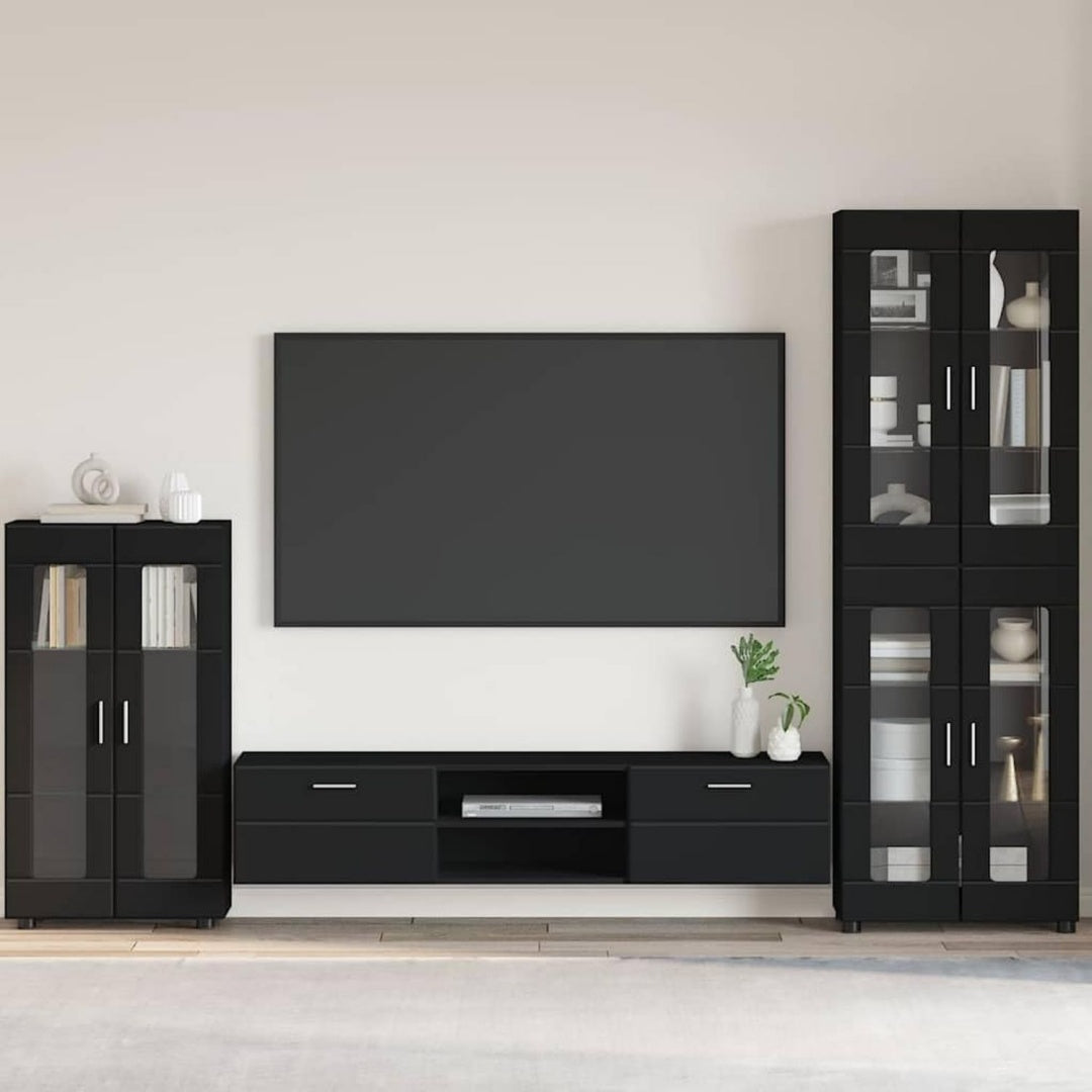 Matte Oberflaechen praegen das Sideboard in Schwarz fd9547659
