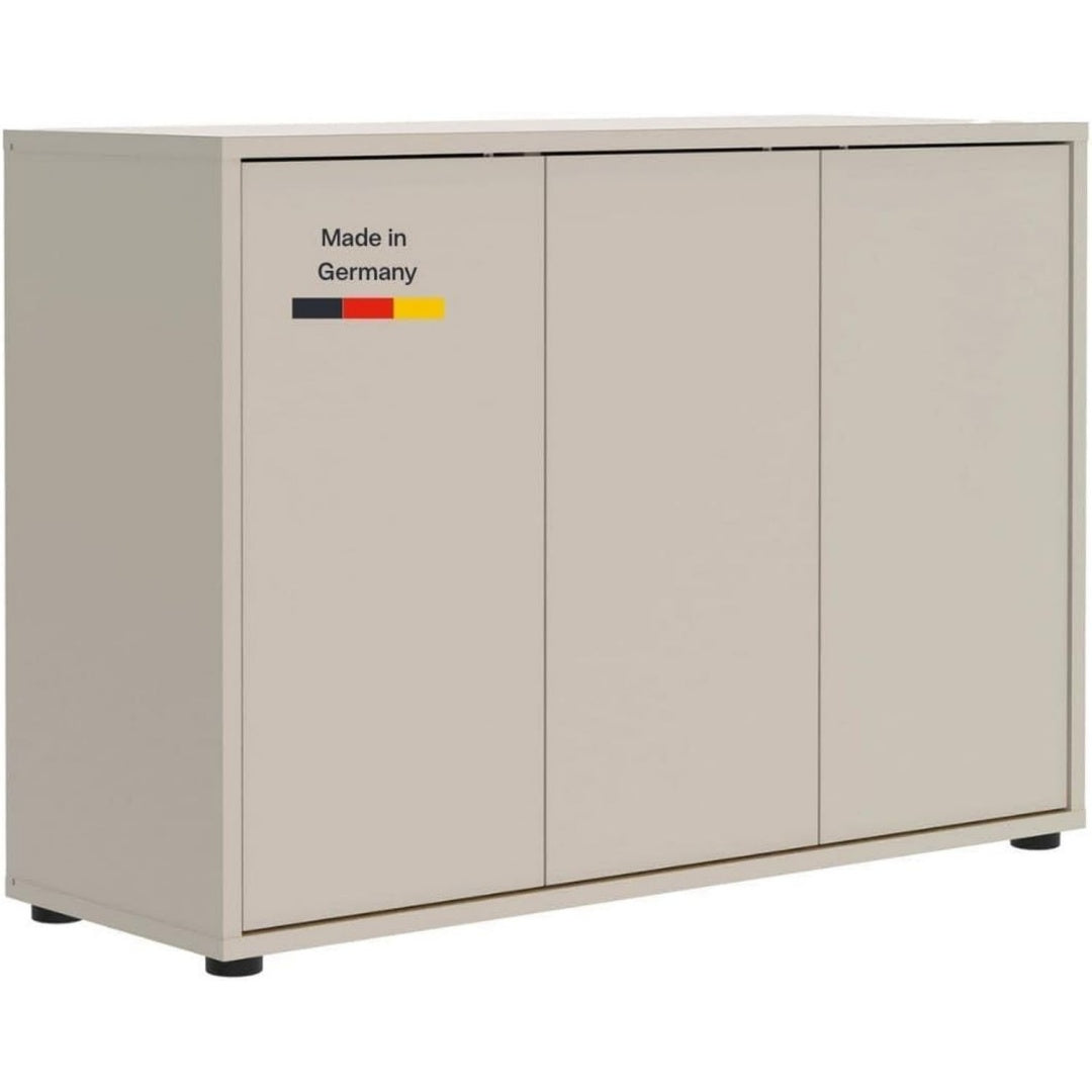 Sideboard verbindet grifflose Fronten und matte Oberflaechen oh4065654